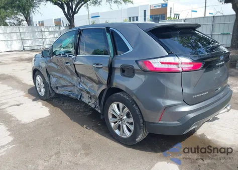 2024 Ford Edge Titanium z USA, uszkodzony, nr VIN 2FMPK4K95RBA90586